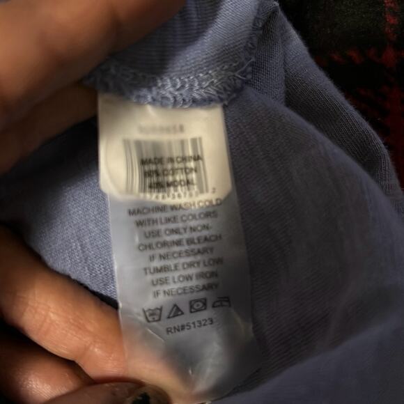 Vince Camuto Blue Heathered Studded V-Neck Pullover T-Shirt XS - Picture 5 of 8